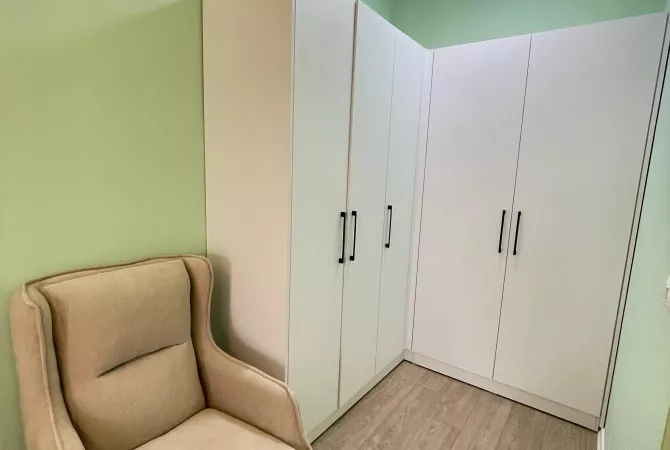 Shtepi me qera Apartament ne Tirane, 2+1, Mobilimi E mobiluar, Pagesa 1,200  Euro.