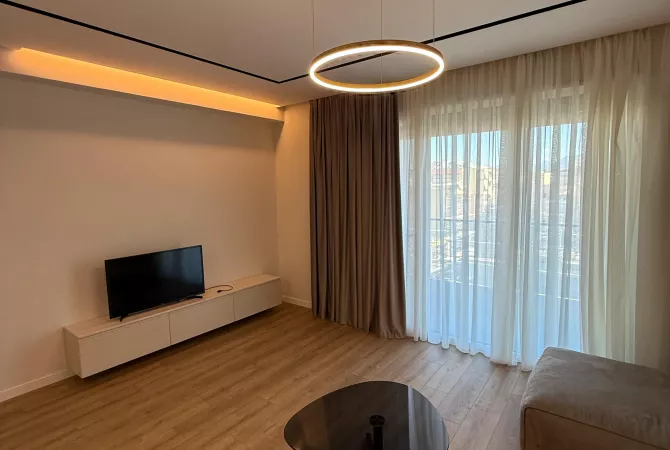 Shtepi me qera Apartament ne Tirane, 2+1, Mobilimi E mobiluar, Pagesa 1,250  Euro.