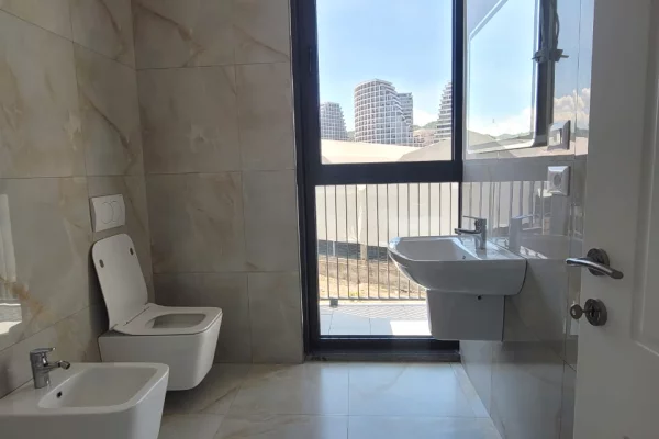 🏢 Ambient biznesi me qira – Lake View