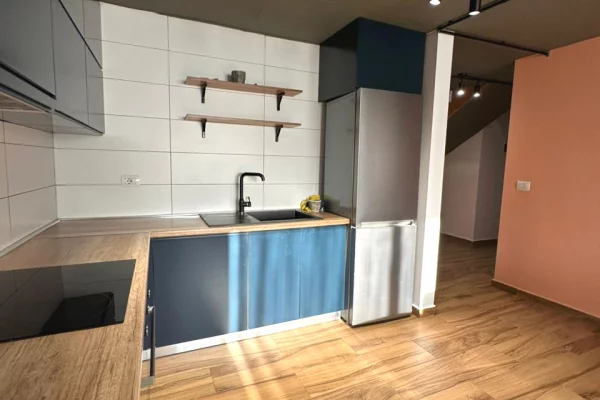 Shtepi ne shitje 2+1 ne Tirane - 170,000 Euro