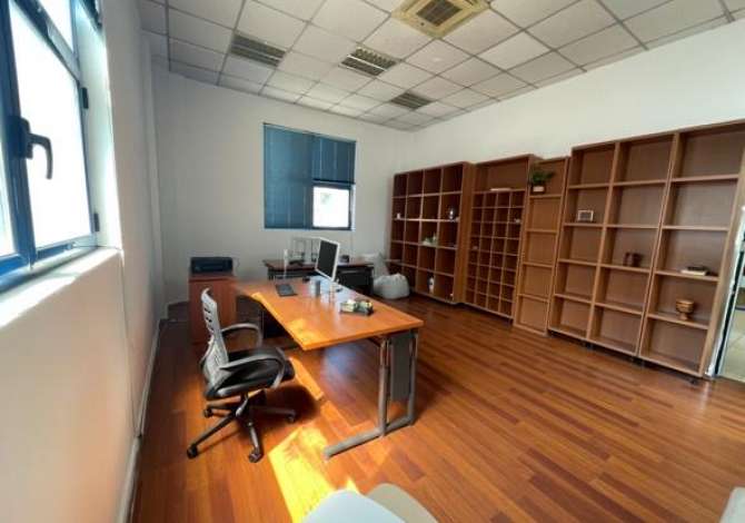 Ambient biznesi me qera 1+1 ne Tirane - 50,000 Leke