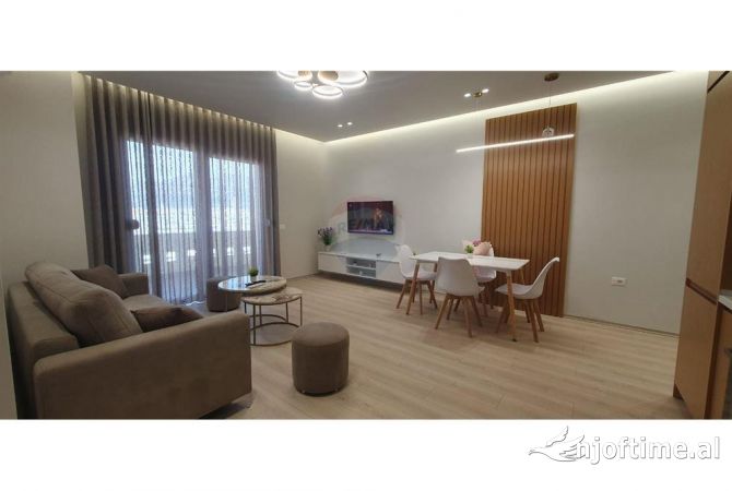 Shtepi me qera 1+1 ne Tirane - 650 Euro