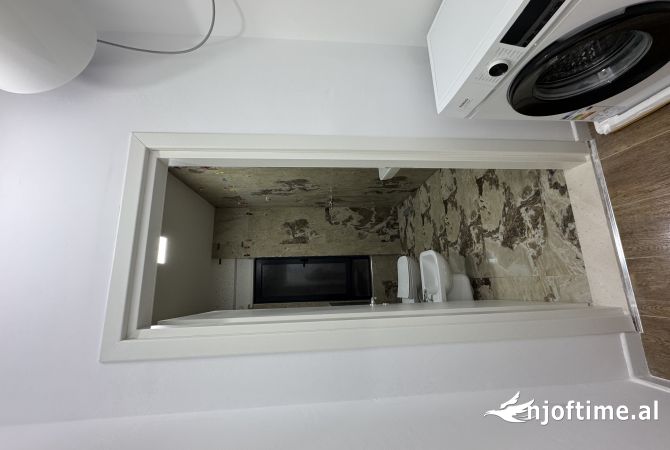 Shtepi me qera Apartament ne Tirane, 2+1, Mobilimi E mobiluar, Pagesa 60,000  Leke.