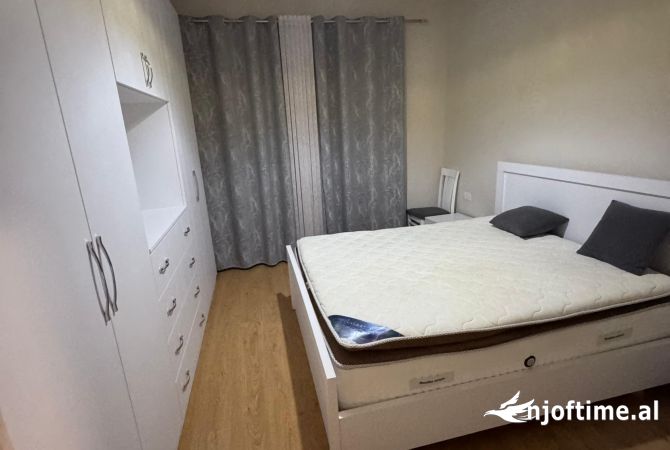 Shtepi me qera 2+1 ne Tirane - 500 Euro