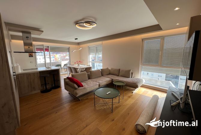 Shtepi ne shitje 3+1 ne Tirane - 340,000 Euro