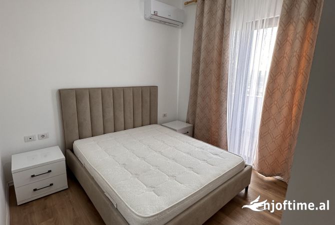 Shtepi me qera 2+1 ne Tirane - 550 Euro