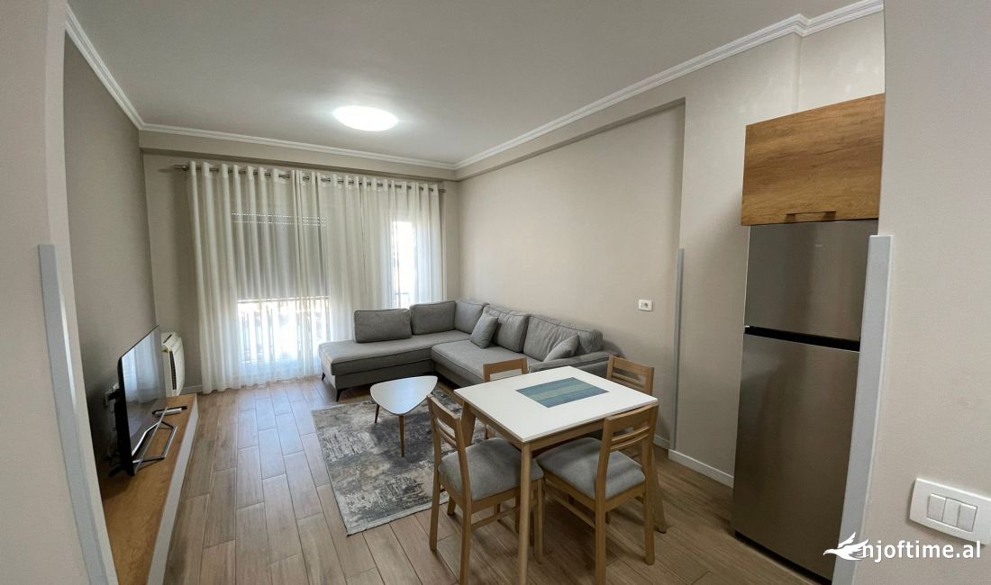 Shtepi me qera Apartament ne Tirane, 1+1, Mobilimi E mobiluar, Pagesa 600  Euro.