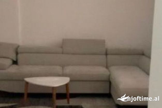 Shtepi me qera 1+1 ne Tirane - 400 Euro