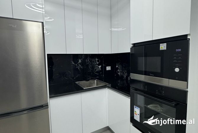 Shtepi me qera 1+1 ne Tirane - 400 Euro