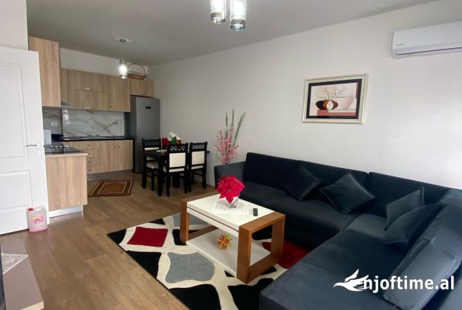 Shtepi ne shitje 2+1 ne Tirane - 130,000 Euro