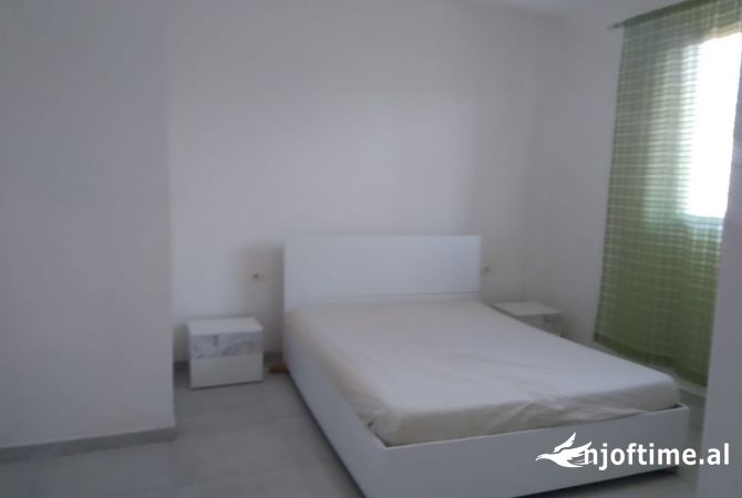 Shtepi me qera 1+1 ne Tirane - 300 Euro