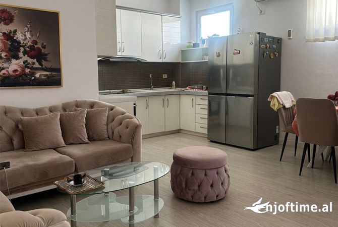 Shtepi ne shitje 2+1 ne Tirane - 1,200,000 Euro