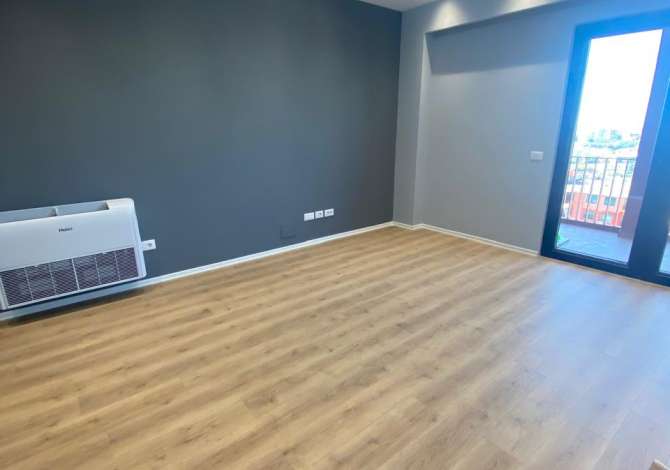 Ambient biznesi me qera 3+1 ne Tirane - 1,000 Euro
