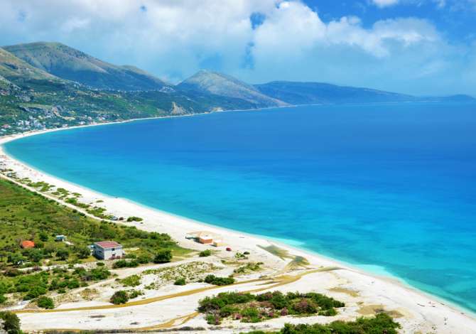Truall ose Toke ne Himare - 200,000 Euro