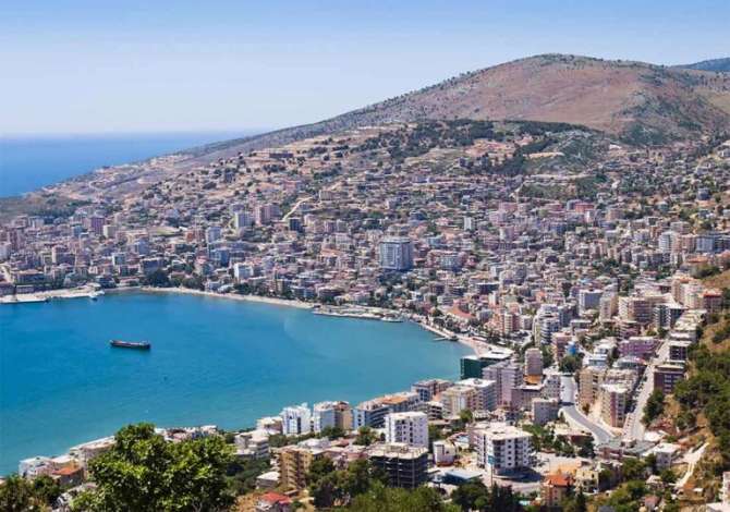 Truall ose Toke  ne Sarande - 60,000 Euro
