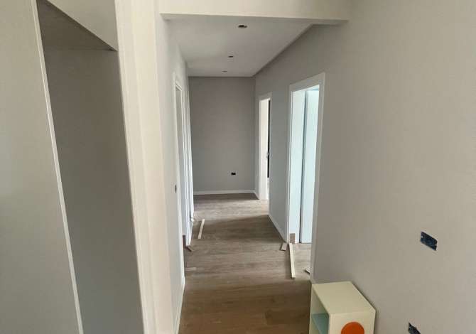 Shtepi ne shitje 2+1 ne Tirane - 275,000 Euro
