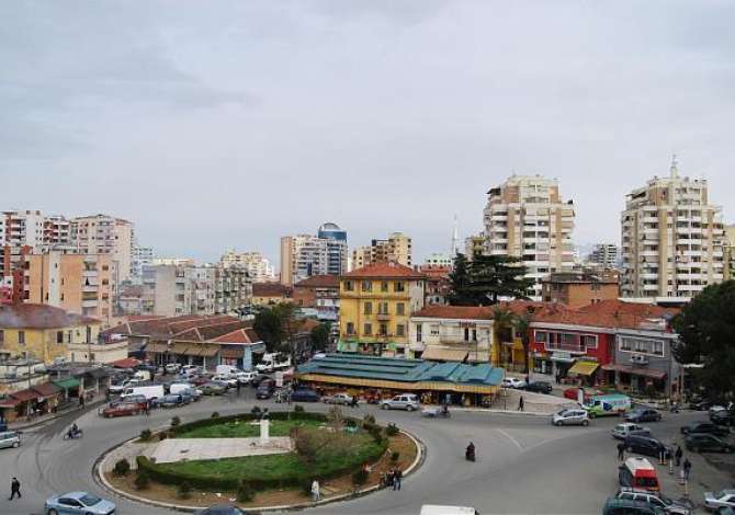 Ambient biznesi ne shitje 4+1 ne Tirane - 27,000 Euro