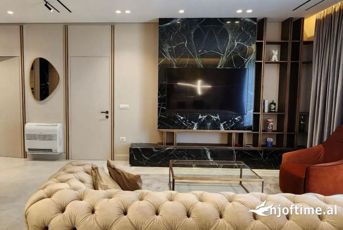 Shtepi ne shitje 1+1 ne Tirane - 300,000 Euro