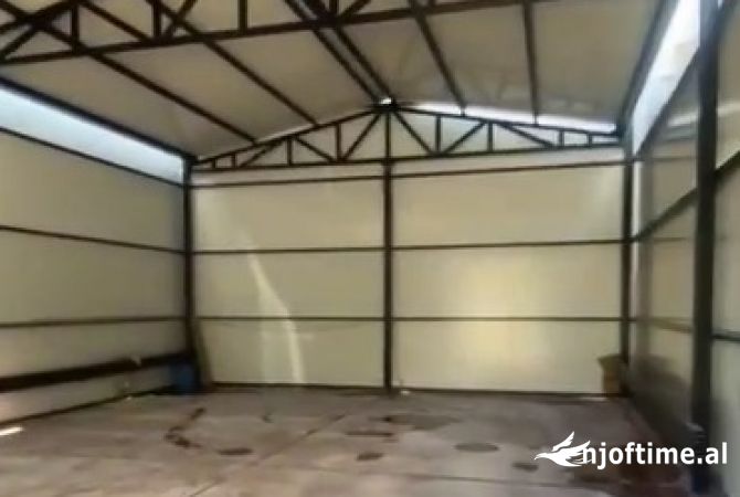 Ambient biznesi me qera 6+1 ne Tirane - 900 Euro