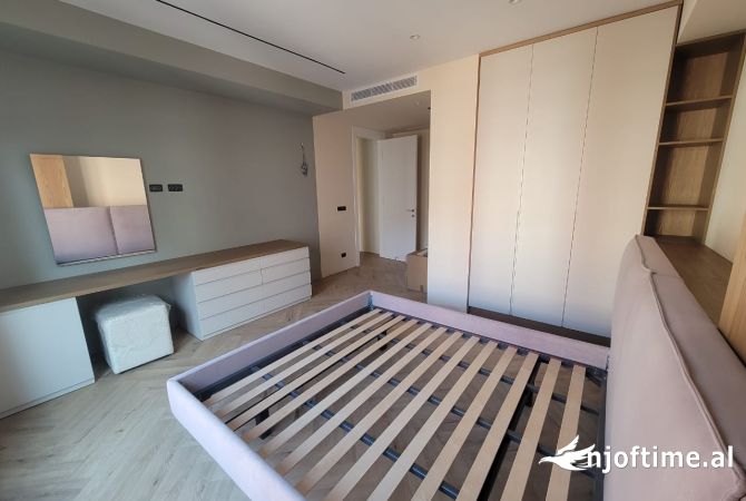 Shtepi me qera 2+1 ne Tirane - 1,500 Euro