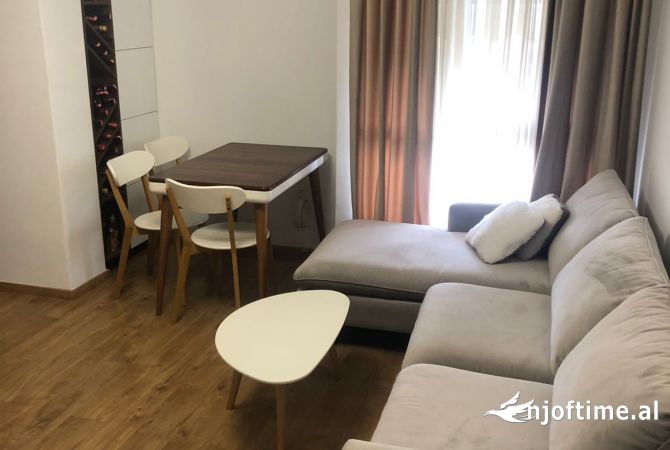 Shtepi ne shitje 1+1 ne Tirane - 115,000 Euro