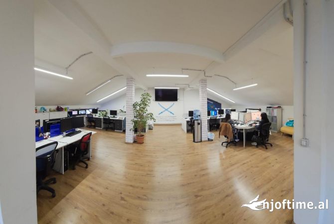 Ambient biznesi me qera 3+1 ne Tirane - 3,000 Euro