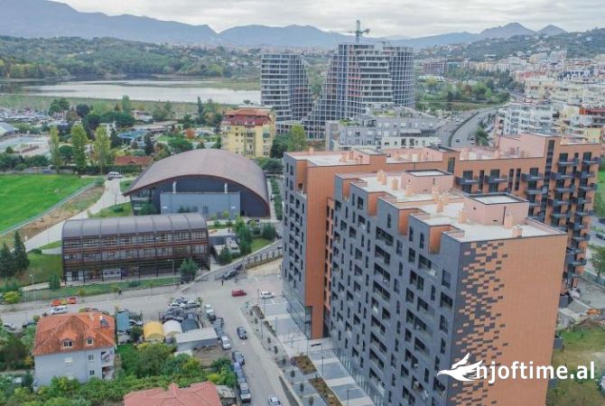 Shtepi me qera 2+1 ne Tirane - 1,200 Euro
