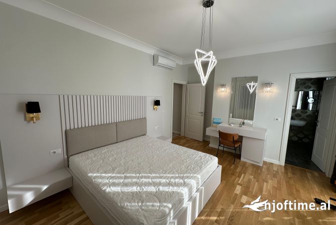 Shtepi me qera Apartament ne Tirane, 2+1, Mobilimi E mobiluar, Pagesa 1,500  Euro.