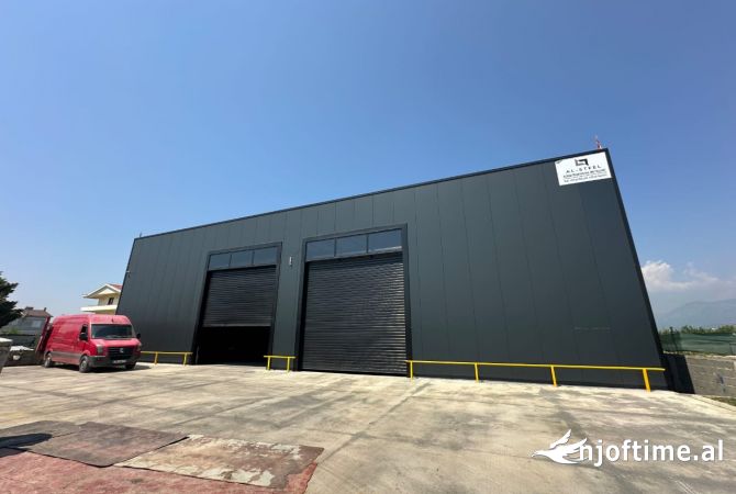 Ambient biznesi ne shitje 4+1 ne Tirane - 3,200,000 Euro