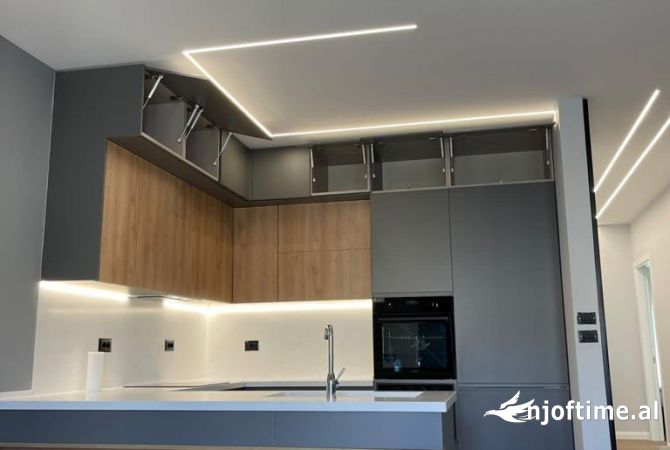 Shtepi me qera 2+1 ne Tirane - 1,500 Euro