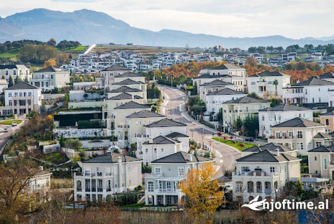 Shtepi me qera 4+1 ne Tirane - 4,800 Euro