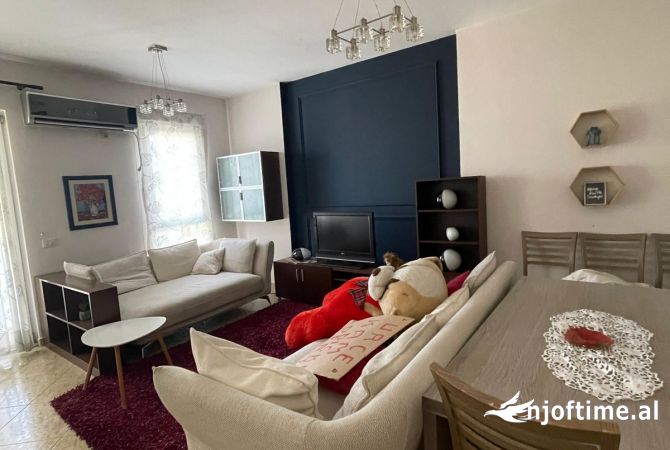 Shtepi ne shitje 2+1 ne Tirane - 165,000 Euro