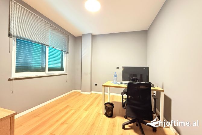 💥AMBIENT ZYRE ME QERA NE BLLOK