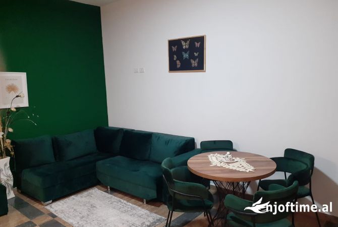 Shtepi ne shitje Apartament ne Durres, Garsoniere, Mobilimi E mobiluar, Pagesa 75,440  Euro.