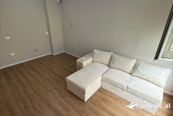 Shtepi ne shitje 1+1 ne Tirane - 95,000 Euro