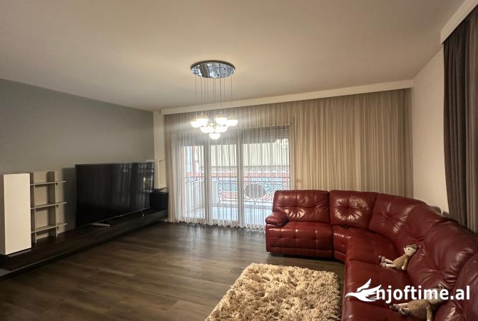 Shtepi ne shitje 2+1 ne Tirane - 355,000 Euro