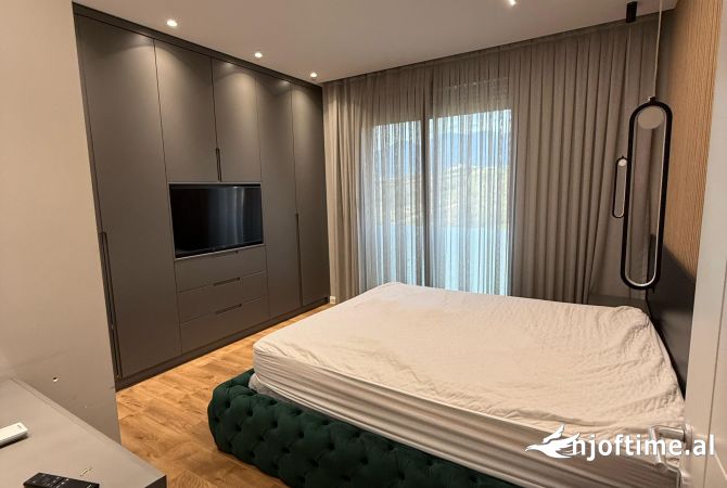 Shtepi me qera Apartament ne Tirane, 2+1, Mobilimi E mobiluar, Pagesa 1,600  Euro.