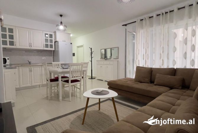 Shtepi ne shitje 1+1 ne Tirane - 145,000 Euro