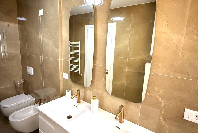 Apartment for sale in Tirana 4+1, Furnished