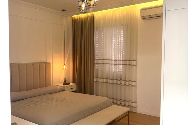 Shtepi ne shitje 2+1 ne Tirane - 15,000,000 Leke