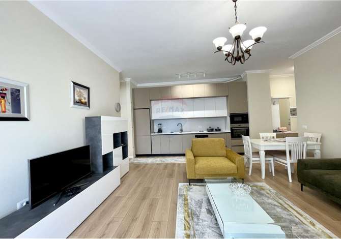 Shtepi me qera 2+1 ne Tirane - 1,200 Euro