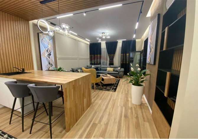Shtepi me qera 1+1 ne Tirane - 800 Euro
