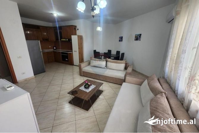 Shtepi ne shitje 2+1 ne Tirane - 210,000 Euro