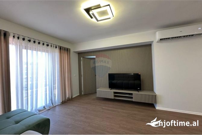 Shtepi ne shitje Apartament ne Tirane, 2+1, Mobilimi E mobiluar, Pagesa 275,000  Euro.