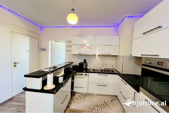 Shtepi ne shitje 2+1 ne Tirane - 260,000 Euro