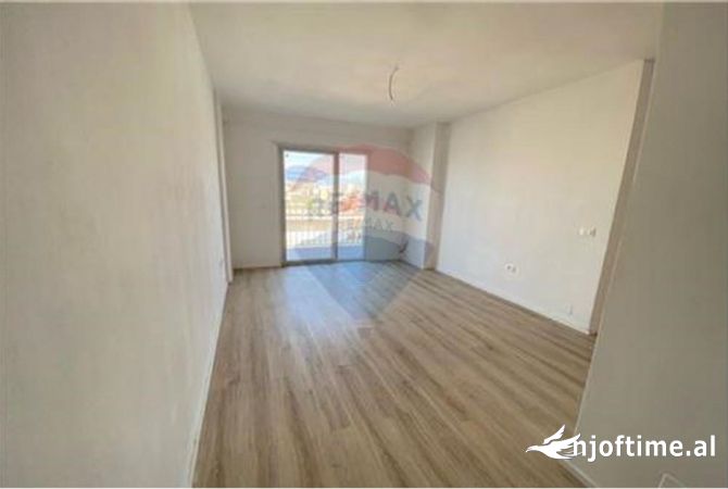 Shtepi ne shitje 1+1 ne Tirane - 97,500 Euro