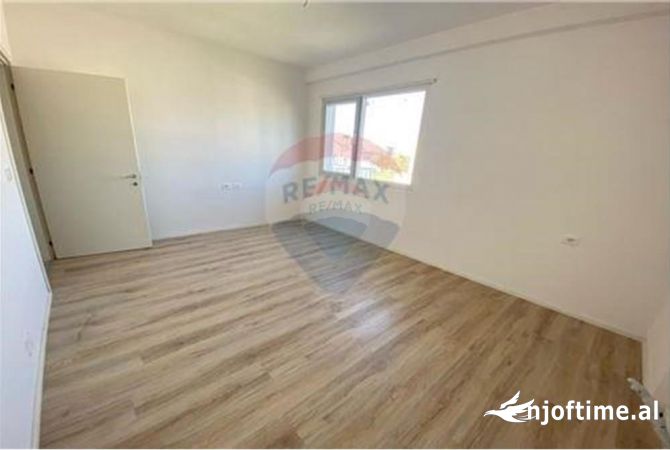 Shtepi ne shitje 1+1 ne Tirane - 97,500 Euro