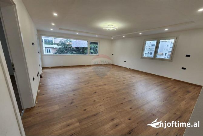 Ambient biznesi me qera 3+1 ne Tirane - 850 Euro