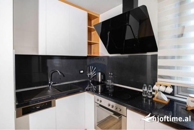 Shtepi me qera Apartament ne Tirane, 2+1, Mobilimi E mobiluar, Pagesa 1,500  Euro.