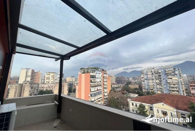Ambient biznesi me qera 3+1 ne Tirane - 1,800 Euro